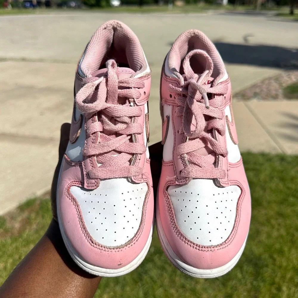 Nike Dunk Low Little Kids Athletic Shoes Size 2.5Y White Medium Soft Pink